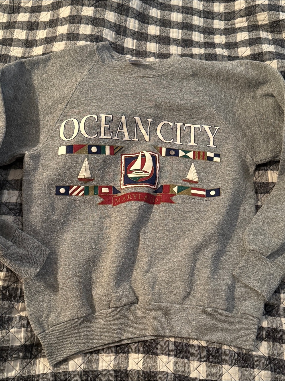 Vintage Jerzees Gray Ocean City Crewneck Nautical Sailboat Small